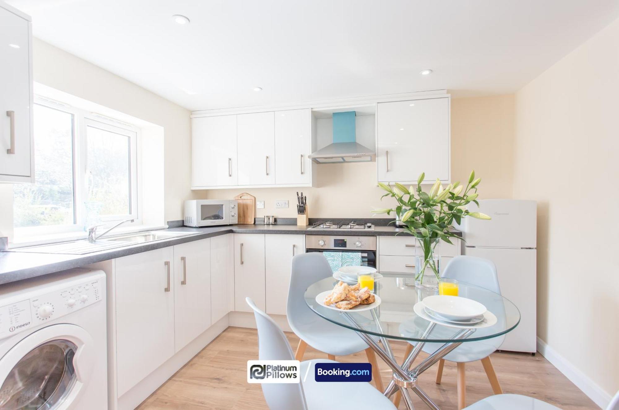 Modern Oxford 2 Bedroom Apartments, Near John Radcliffe Hospital, Weekly & Monthly Deals Exterior photo